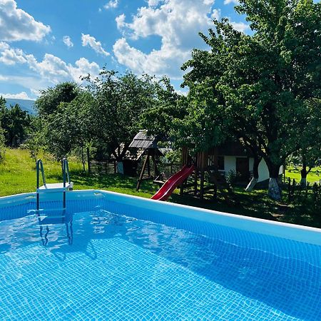 Еко Дім З Соломи Villa Solochin Luaran gambar
