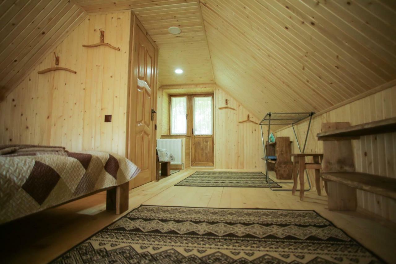 Еко Дім З Соломи Villa Solochin Luaran gambar