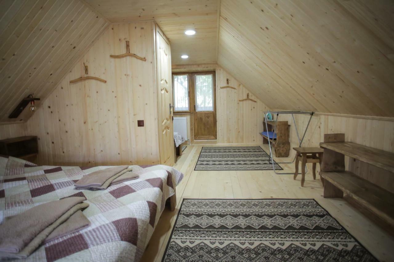 Еко Дім З Соломи Villa Solochin Luaran gambar